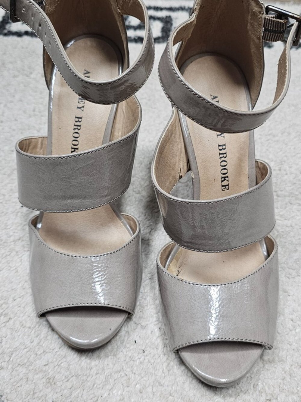 Shoes - Picture 11 of 16